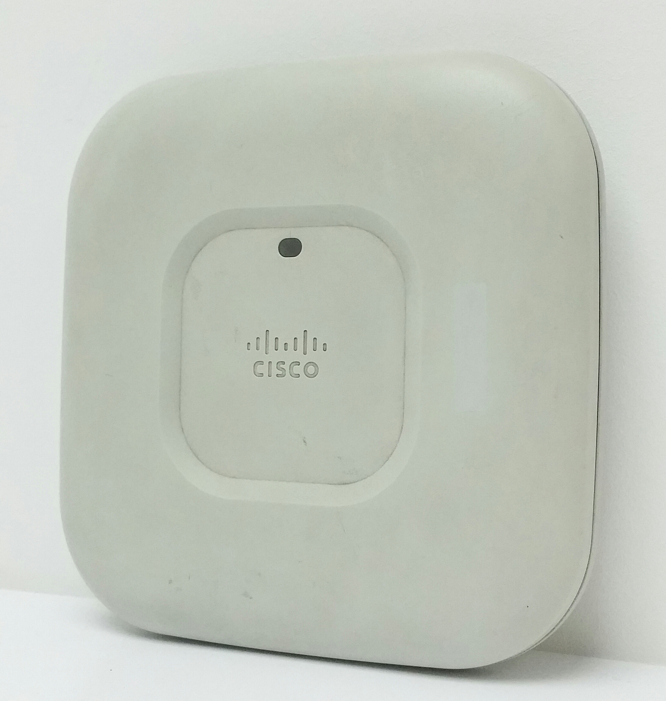 20180317_171335-1 Cisco AIR-CAP1702I-E-K9 V02 Cisco Aironet 1700 Series 802.11ac Dual Band PoE Access Point - Image 1