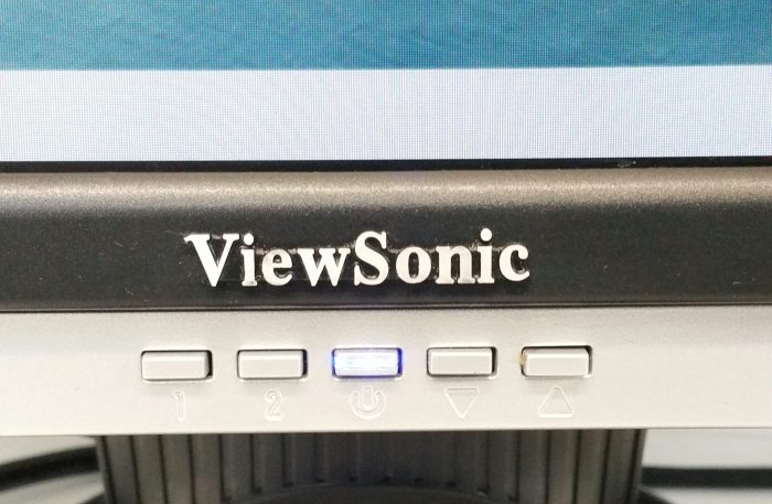 ViewSonic VA1926W 19" LCD Display Monitor VS11756 - Image 6