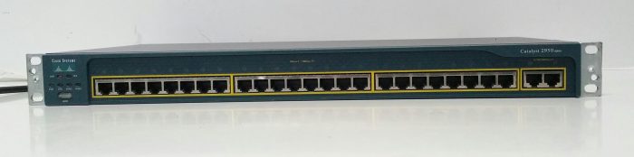 Cisco Catalyst 2950 Series 24 Ports Catalyst Switch WS-C2950T-24 - Image 2