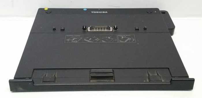 Toshiba PA3680E-1PRP Express Port Replicator II w No PSU - Image 2