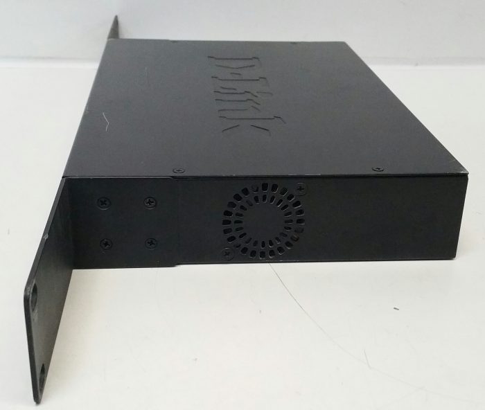 D-Link DGS-1024D 24-Port 100/1000 Gigabit Switch - Image 4