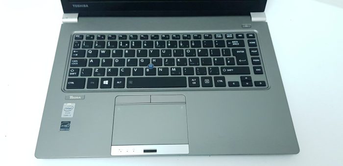 TOSHIBA TECRA Z40 i5-4210U CPU 1.70GHz 2GB RAM NO HD SCREWS MISSING - Image 2