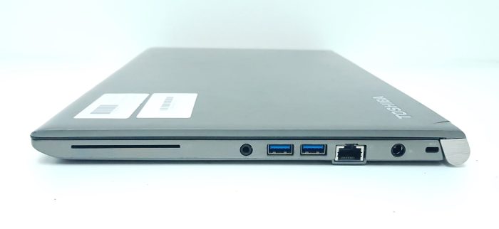 TOSHIBA TECRA Z40 i5-4210U CPU 1.70GHz 2GB RAM NO HD SCREWS MISSING - Image 4