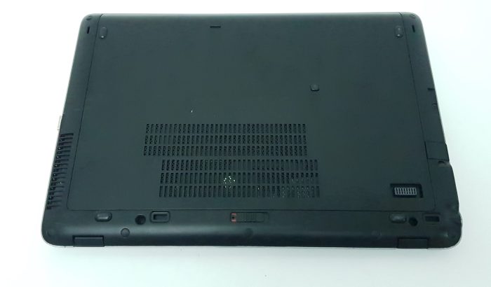HP 840 i5-4300U 1.90GHz CPU 8GB RAM 240GB SSD WINDOWS 10 - Faulty Battery - Image 4