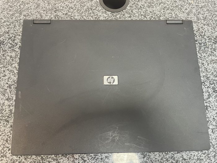 HP Compaq 6715s AMD SEMPRON 3600+ 2.00GHz 1GB RAM 80GB HD WINDOWS 7 - Image 4