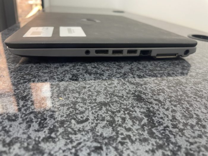 HP ELITEBOOK 840 i5-4210U CPU @ 1.70GHz 8GB RAM 240GB SSD WINDOWS 10 BATTERY 100% KEY MISSING - Image 4