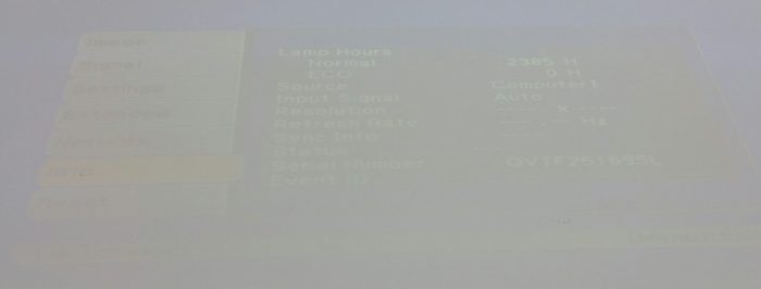 Epson EB-470 H456B LCD Projector 2385 Lamp Hours Used - Image 2