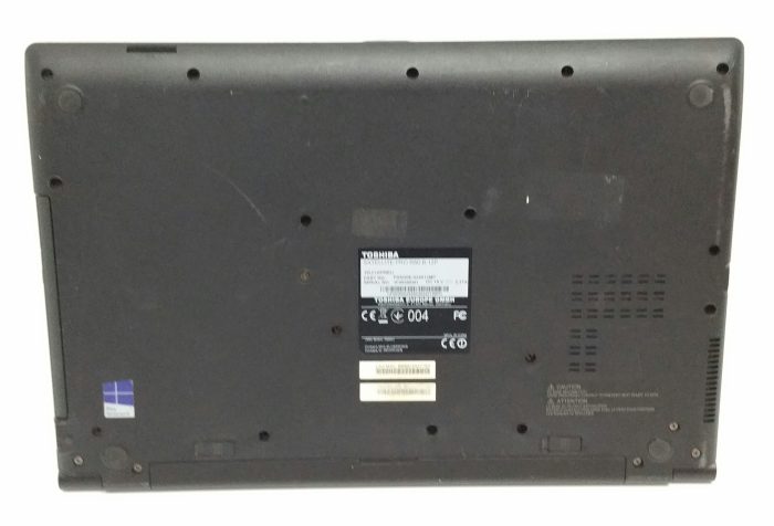 Toshiba Satellite Pro R50-B-12P Windows 10 Pro 15.6" Laptop - Image 4