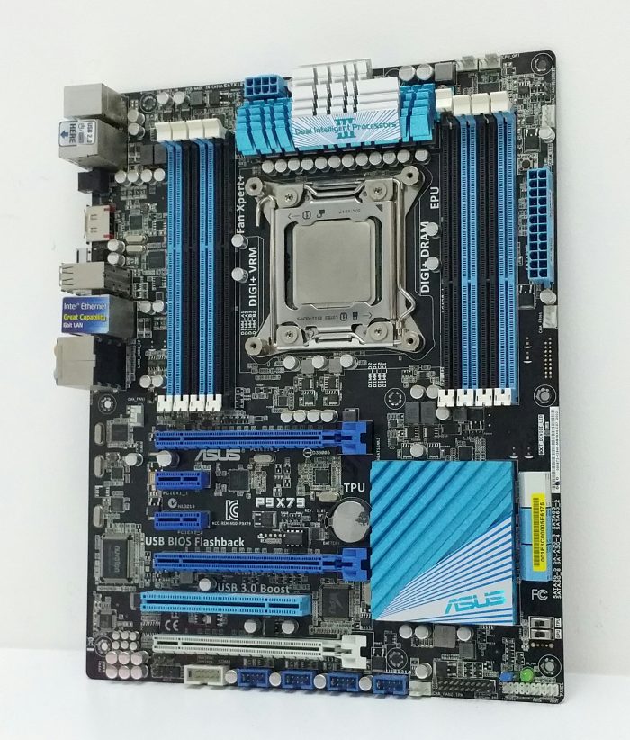 ASUS P9X79 Pro Motherboard with Intel Core i7-3930k - Image 2