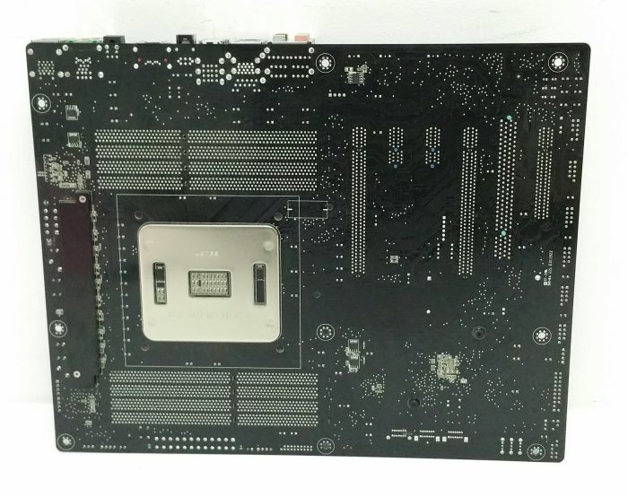 ASUS P9X79 Pro Motherboard with Intel Core i7-3930k - Image 4