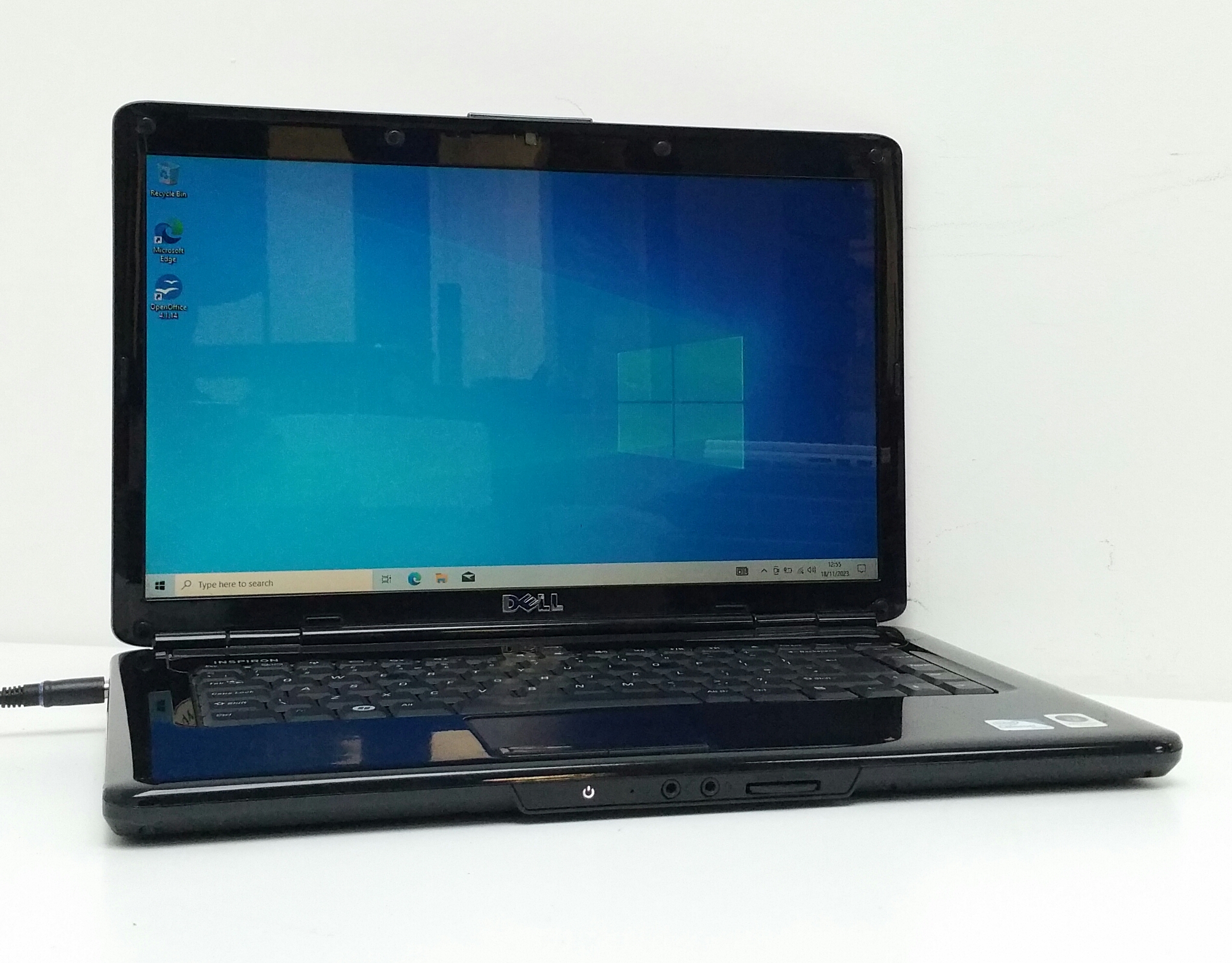 20180404_154436-1 Dell Inspiron 1545 PP41L Intel Celeron T3000 Dual Core 1.8GHz 3GB Ram 250GB HDD Windows 10 - Image 1