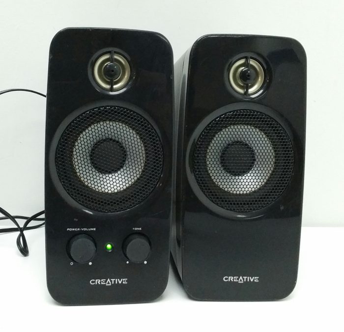 Creative Inspire T10 Multimedia Desktop Speakers - Image 2
