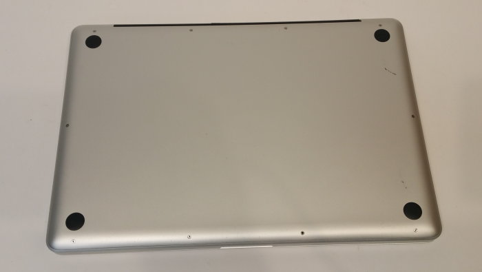Macbook Pro A1286 - i7-620M 2.67GHz - 8GB DDR3 - 240GB SSD - High Sierra 10.13 (Mid 2010) - Image 4