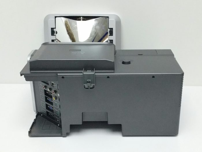 Smart UX60 Projector - Image 7