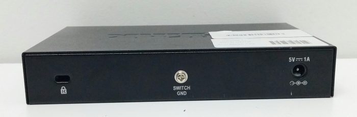 D-Link DGS-108 8-Port Gigabit Switch - Image 5