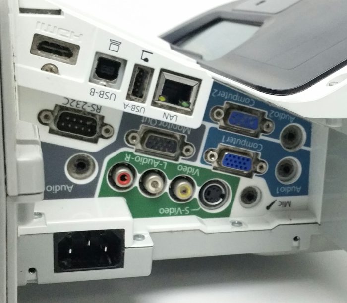 Epson EB-470 H456B LCD Projector 2497 Lamp Hours Used - Image 5