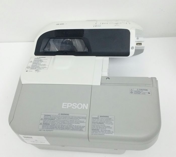 Epson EB-470 H456B LCD Projector 916 Lamp Hours Used - Image 5