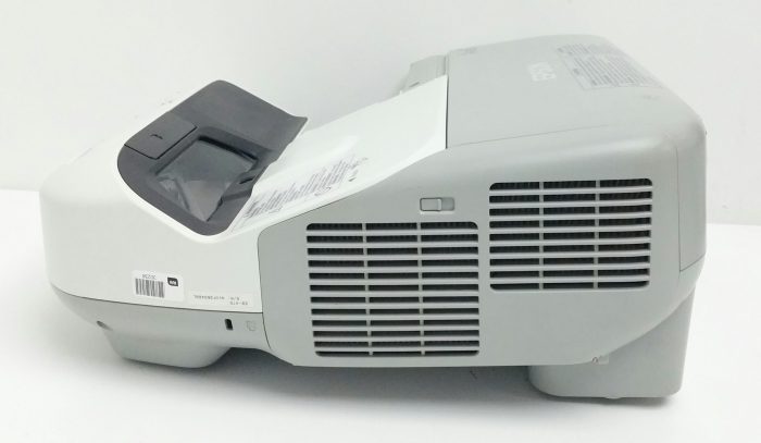 Epson EB-470 LCD Projector 1472 Lamp Hours Used H456B - Image 7