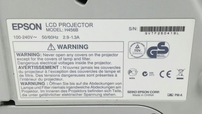 Epson EB-470 LCD Projector 3563 Lamp Hours Used H456B - Image 3