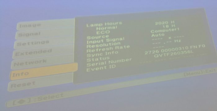 Epson EB-470 LCD Projector 2038 Lamp Hours Used H456B - Image 2