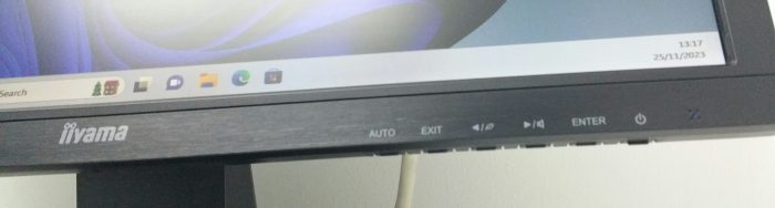 iiyama Prolite E2083HSD PL2083H 20" VGA DVI Monitor - Image 8