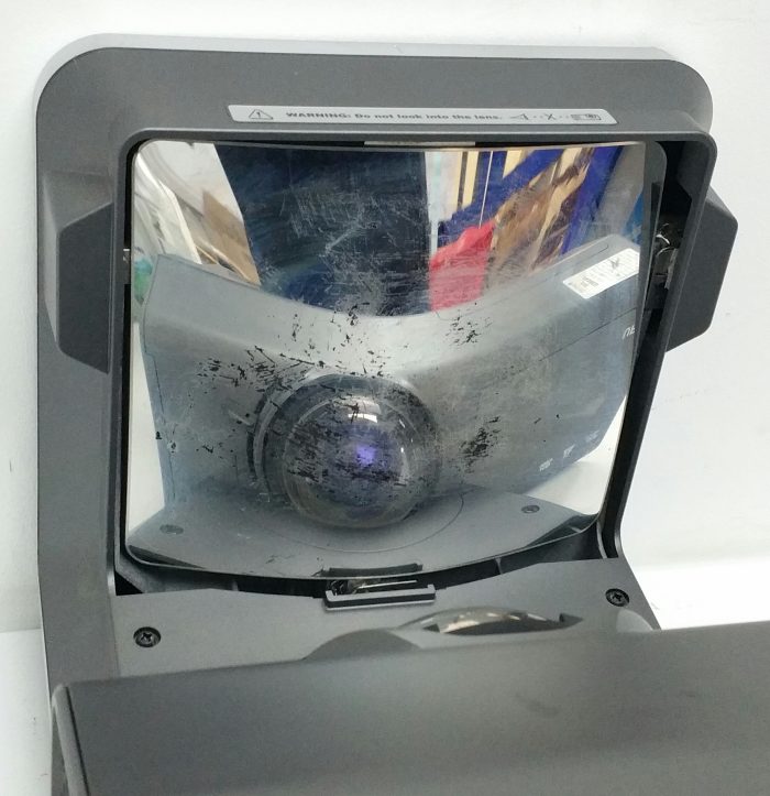 Smart UF75 Projector - Image 7