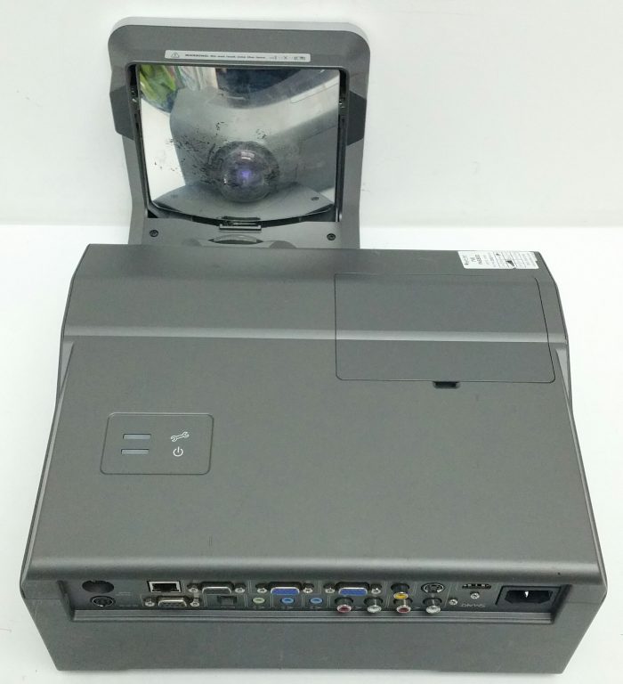 Smart UF75 Projector - Image 6