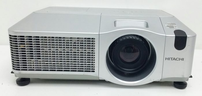 Hitachi CP-X615 HDMI VGA LCD Multimedia Projector - Image 2