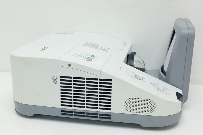 Nec U250X NP-U250X HDMI VGA DLP Projector 392 Lamp Hours Used - Image 8