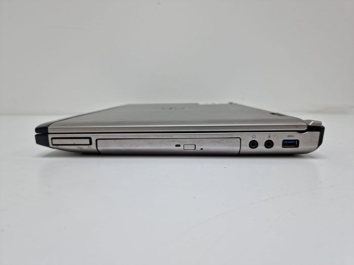 DELL Vostro 3550 - i3-2350M - 320 GB HDD - 4GB MEM - Windows 10 - Image 3