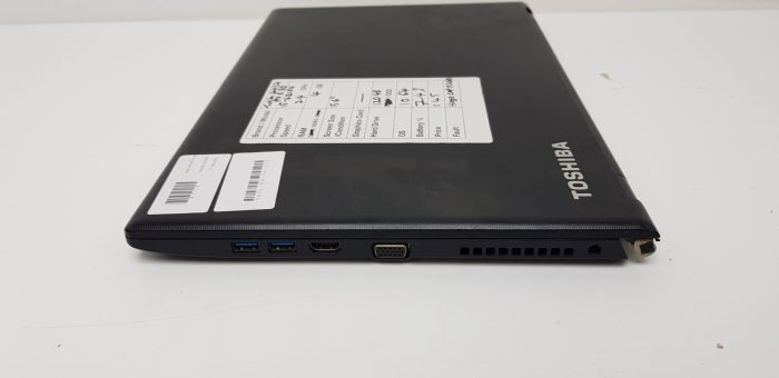 Toshiba satellite pro R50 i5 4th gen 2.4GHz 120GB SSD 15.6" - Image 3