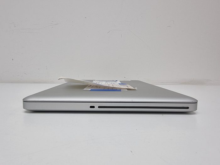 Macbook Pro A1286 - i7-620M 2.67GHz - 8GB DDR3 - 240GB SSD - High Sierra 10.13 (Mid 2010) - Image 8