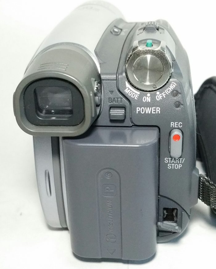 Sony DCR-HC27E Carl Zeiss Vario-Tessar 800x Digital Zoom Digital Video Camera Recorder - Image 4