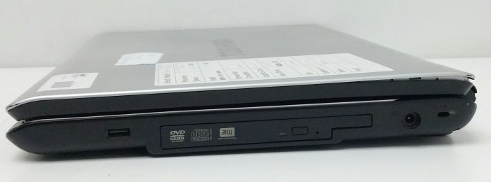 Toshiba Equium L350D PSLE2E-001002KS- Pentium Dual Core T4300 2.1GHz - 4GB RAM - 17" - 250GB SSD - Windows 10 Home - Image 7