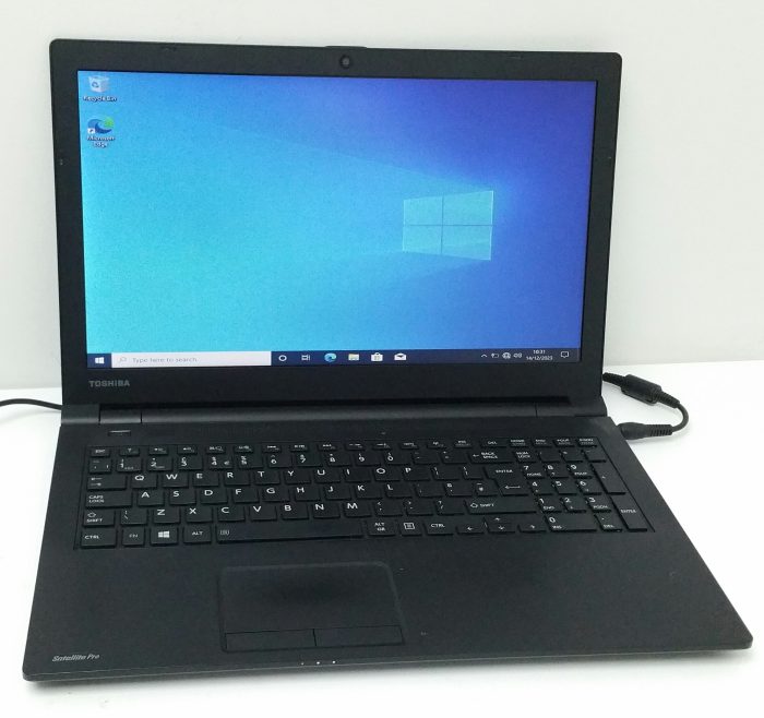 Toshiba Satellite Pro R50-B-12N - Intel i5-4210U 2.4GHz - 4GB RAM - 15.6" - 120GB SSD - Windows 10 64bit - Image 2