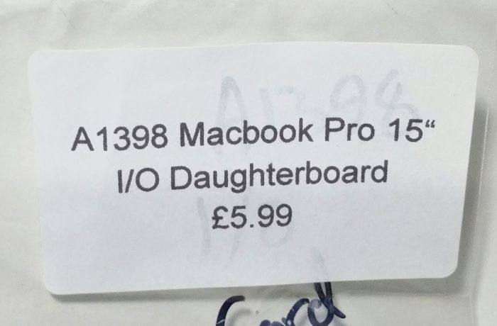 Apple A1398 Macbook Pro 15" Laptop I/O Daughterboard - Image 3