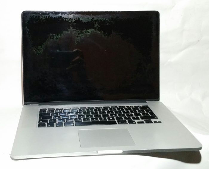 Apple A1398 Macbook Pro 15" Laptop Completely Stripped - Image 2