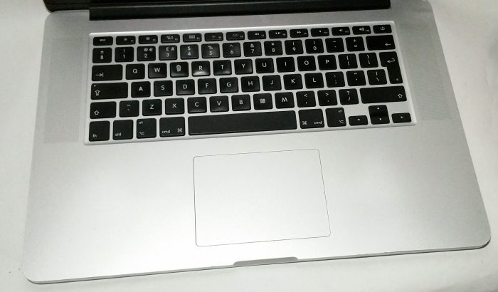 Apple A1398 Macbook Pro 15" Laptop Completely Stripped - Image 12
