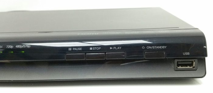 Toshiba XDE600KB DVD Player + Remote - Image 6