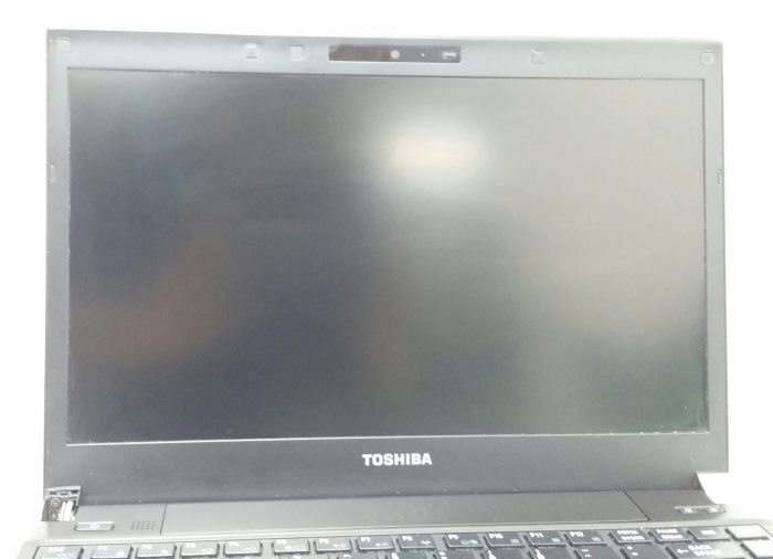 Toshiba Portege R830-13C - Intel i5-2520M 2.5GHz - 2GB RAM - 14" - 320GB HDD - Windows 10 64bit - Image 8