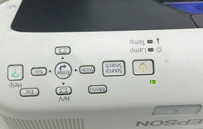 Epson EB-470 H456B LCD Projector 744 Lamp Hours Used - Image 11