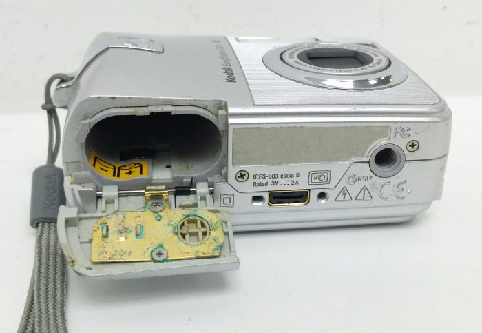 Kodak Easyshare C330 Zoom Digital Camera - Image 3