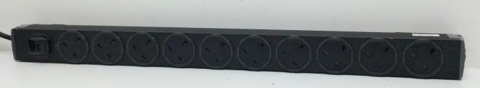 PDCMM3 3M UK SWN 10W 45R Power Distribution Unit - Image 2