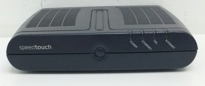 Thomson Speedtouch ST56 V6 Wireless Router - Image 2