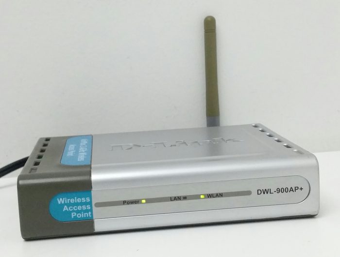 D-Link Airplus DWL-900AP+ 2.4Ghz Wireless Access Point - Image 2