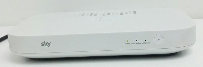 Sky EE120 Wireless Booster WiFi Extender - Image 2