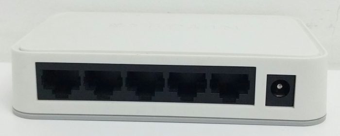 Netgear GS205 V2 5-Port Gigabit Ethernet Switch - Image 4
