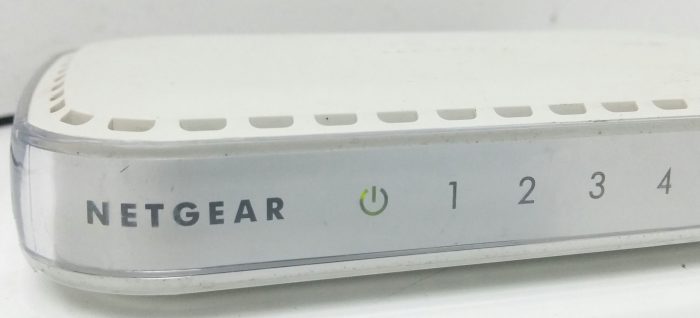 Netgear GS608 V3 8 Port 10/100/1000 Mbps Switch - Image 6