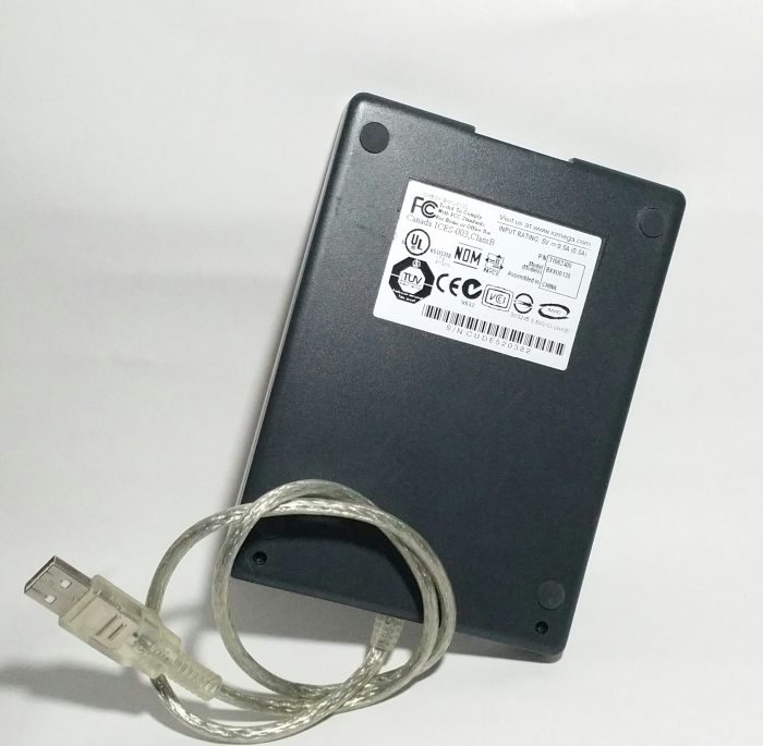 Iomega BXXU0130 USB Floppy Drive - Image 4