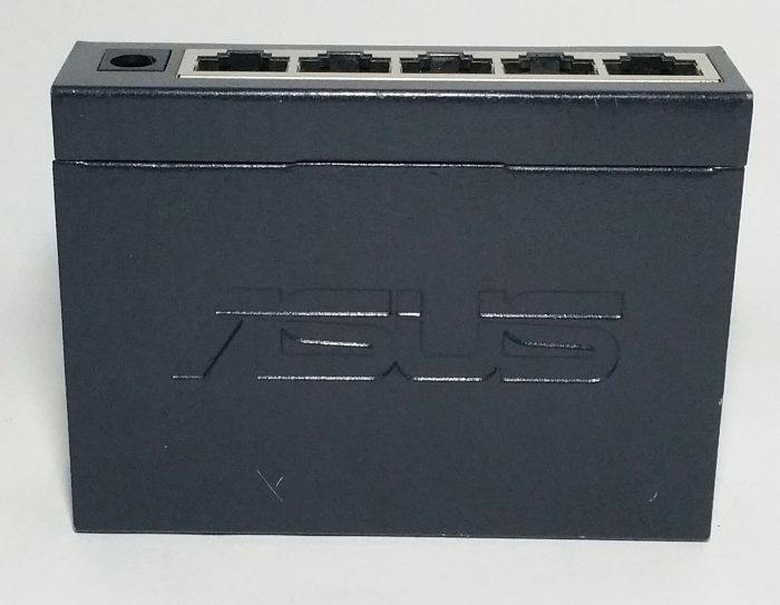 Asus GigaX1005/G 5-Port Ethernet Desktop Switch - Image 5